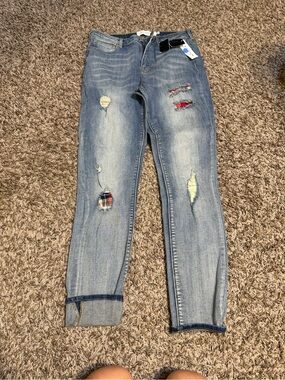 Women's Gypsy warrior Distressed Skinny Jeans with Plaid Patches. New! Size 11
